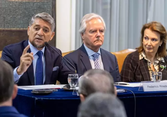 mondino-pinedo-y-martinez-pandiani-1-jpg.