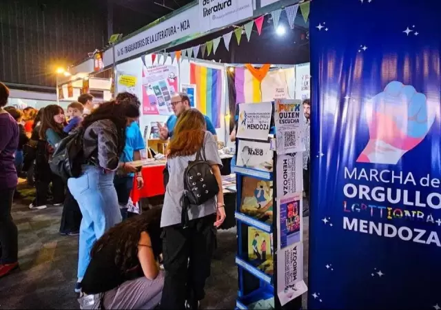 feria-del-libro-02-jpg.