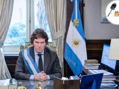 milei-agarralapala-jpg.