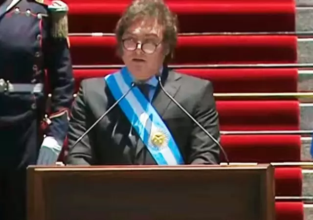 milei-habla-foto-jpg.