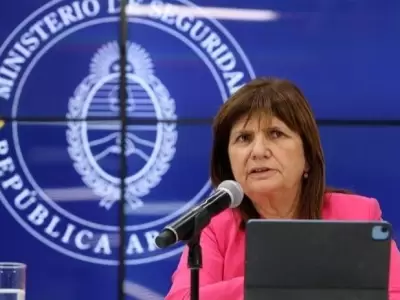 bullrich--jpg.