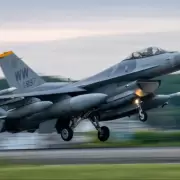 No slo de F-16 vive la Defensa