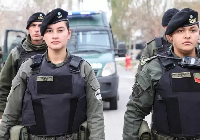 gendarmeria-argentina-ejercito-png.