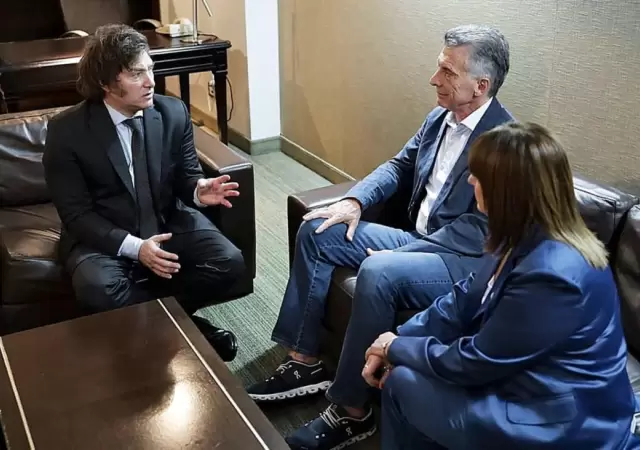 macri-milei-pato-123-jpg.