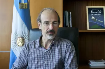 El Dr. Diego Hurtado abrir el ciclo y ofrecer la charla: "Evolucin de la Ciencia y Tecnologa durante los 40 aos de democracia".