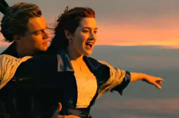 Kate Winslet habl sobre la incomodidad de besar a Leonardo DiCaprio en Titanic.
