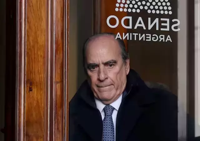 Tras la masiva marcha, Guillermo Francos habl� de una ca�da en la imagen de Milei y asegur�: "No le preocupa perder puntos".