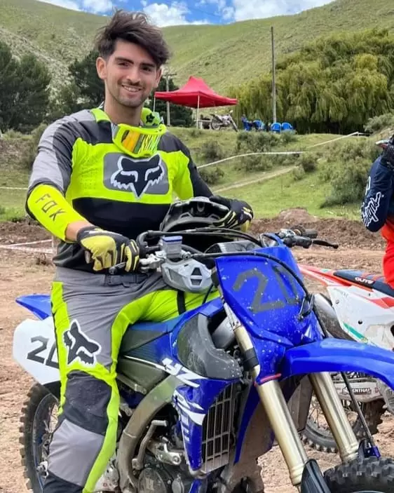 El deporte motor de duelo por la muerte de Alvaro Ruiz