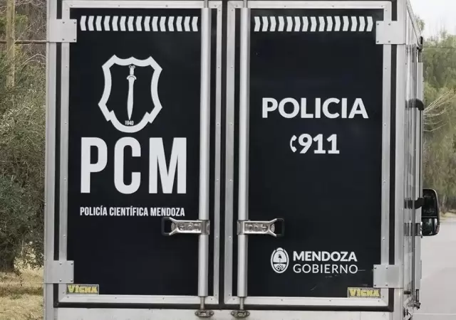 Polica Cientfica de Mendoza