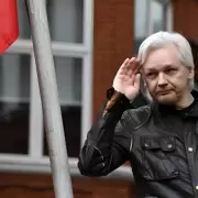 Julian Assange se declarara culpable y evitara 175 aos preso