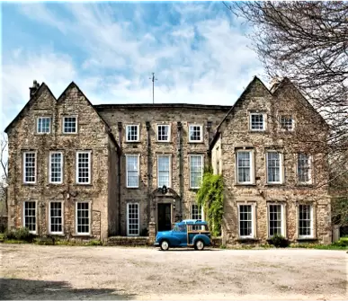 Carnfield Hall, mansin que vivi el padre de la Patria durante las vacaciones en Derbyshire.