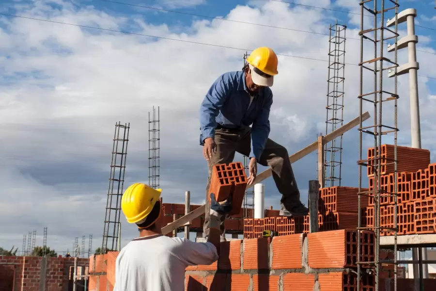 "El PBI refleja la capacidad de producci�n que tiene un pa�s en un a�o" (Julio Gambina)