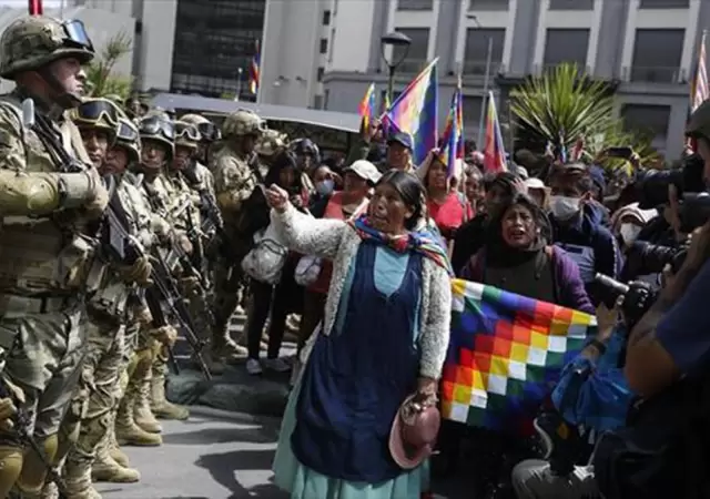 Fuertes tensiones se vivieron en las calles de La Paz
