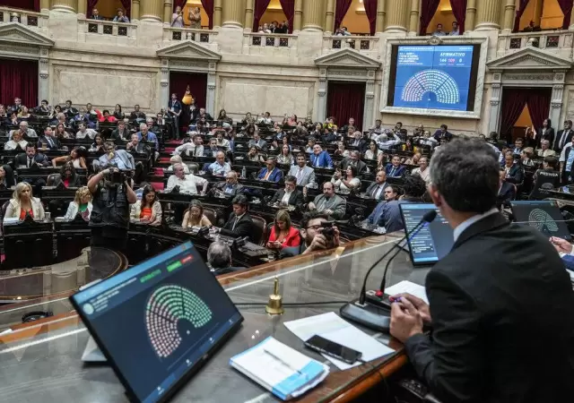 La Cmara de Diputados debate varios proyectos de "Ficha Limpia".