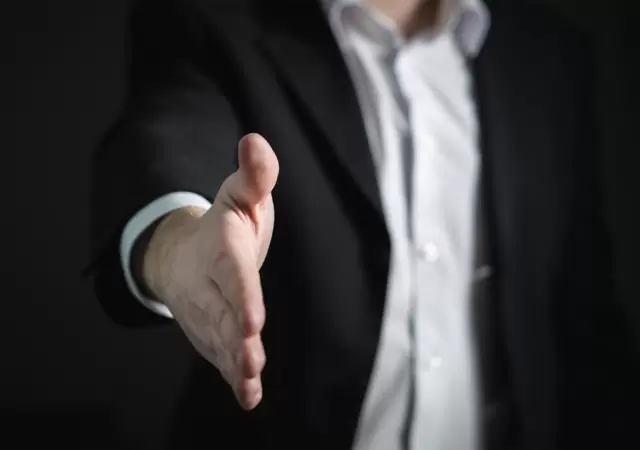 Harvard revela que 40% de los trabajadores son infelices: las peores profesiones