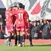 Deportivo Maip� volvi� al triunfo y sue�a con el reducido