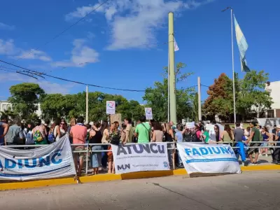 Universidades en alerta.