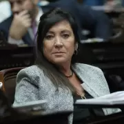 Laura Rodrguez: "Hablamos de tenencia y no de portacin de armas"