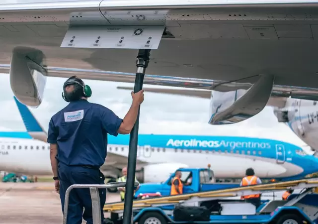 Los empleados de Aerolneas se pueden sumar al plan de retiro voluntario