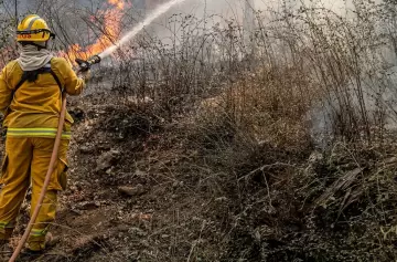 Incendios en el Cerro Champaqu, Crdoba/