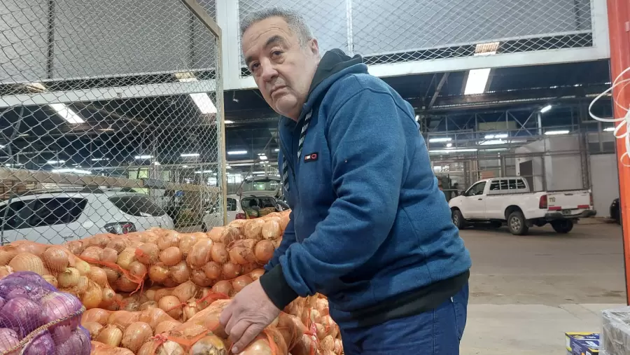 Titular de la Unin Frutihortcola Argentina, Omar Carrasco