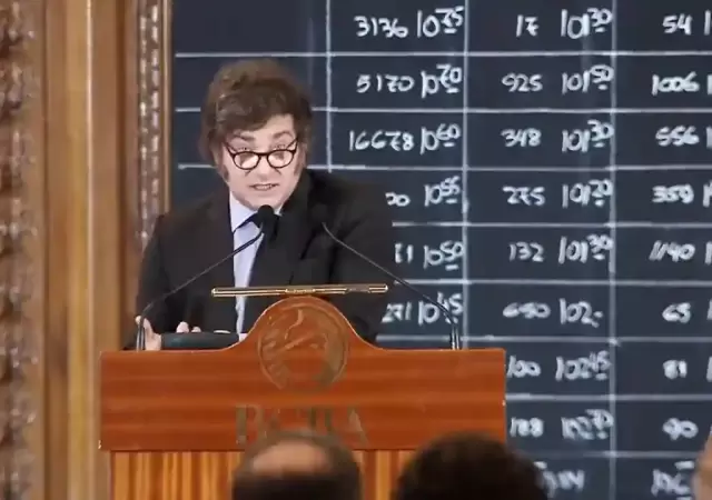 Milei asegur que "Caputo es el mejor ministro de Economa de toda la historia argentina".