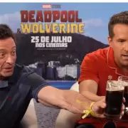 Dos nuevos argentinos por el mundo? Jackman y Reynolds les encant el fernet