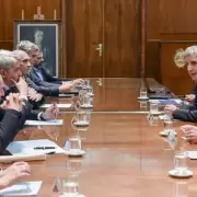 El ministro de Econom�a se reuni� con los supermercadistas buscando contener precios
