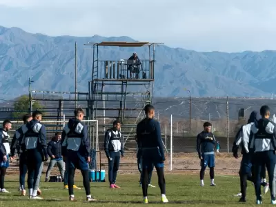 La Lepra recibe al Rojo. Promesa de partidazo.