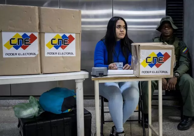 Votar con alta tensin