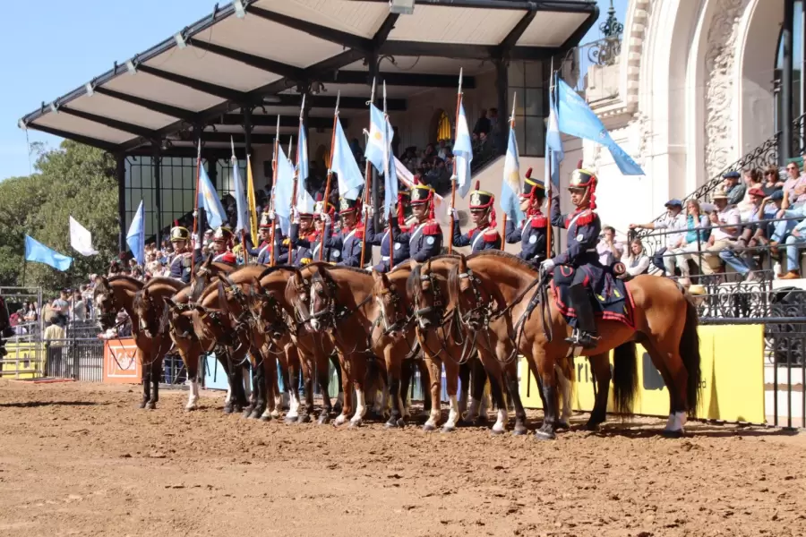 Ceremonia con los Granaderos