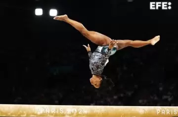 Simone Biles. Fuente X