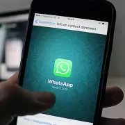 Alerta salud: el riesgo implcito de escuchar audios de WhatsApp en 1.5x o 2x