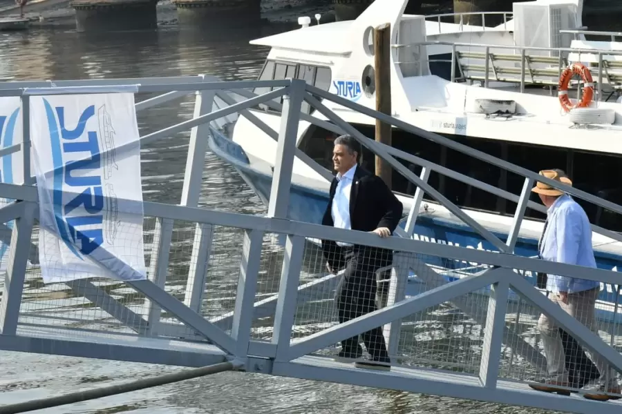 Jorge Macri viaj en el catamarn