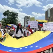 Miles de venezolanos marchan en Caracas buscando justicia