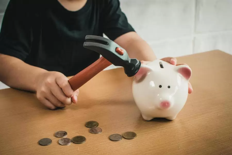 La mayor�a de los argentinos est�n "quemando" ahorros para llegar a fin de mes.