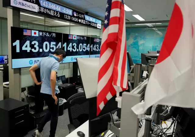 El ndice Nikkei de la Bolsa de Tokio tuvo un derrumbe histrico y su tsunami toca la economa argentina