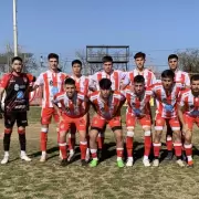 El clausura del ftbol mendocino sigue al palo