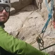 Tragedia en el cielo salteo: un parapentista falleci al impactar contra un cerro