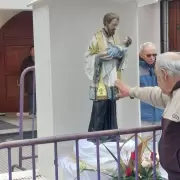 Comenzó la vigilia por San Cayetano con un fuerte llamado de atención de la Iglesia