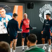 Manchester United, extasiado con Martnez y Garnacho: "Orgullosos estamos"