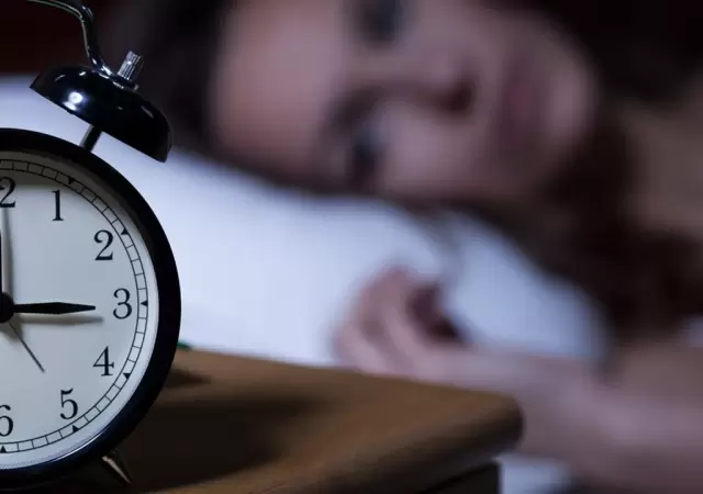 3 AM, la hora del Diablo? La ciencia revela el misterio de los despertares nocturnos