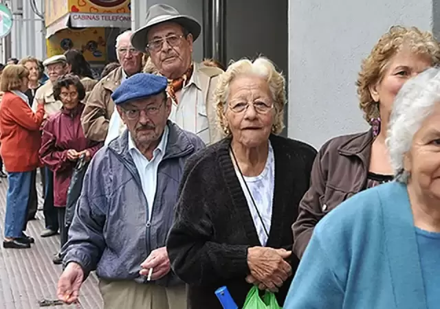 Los jubilados sostienen el mayor peso del ajuste. (Foto: web)