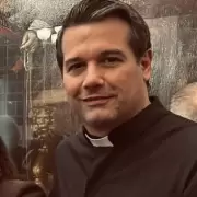 Duro castigo de la Iglesia al cura que organiz la visita a los represores