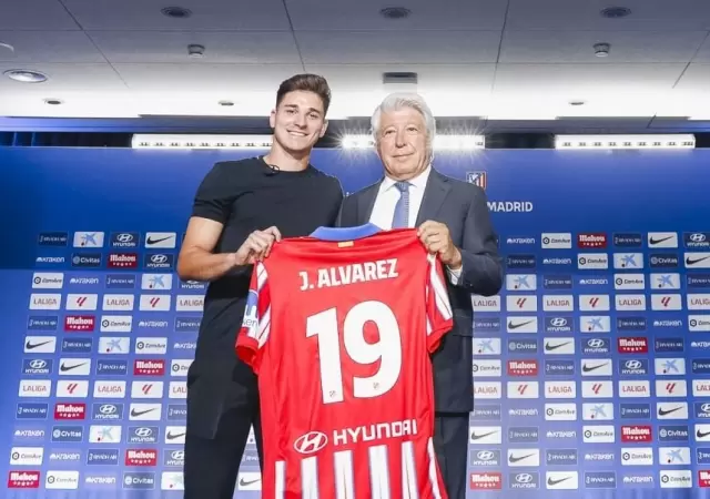 Julin lvarez fue presentado en el Atltico Madrid.