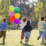 El Gobierno salud a los nios en su da: "Llamamos a respetar y cuidar su infancia"