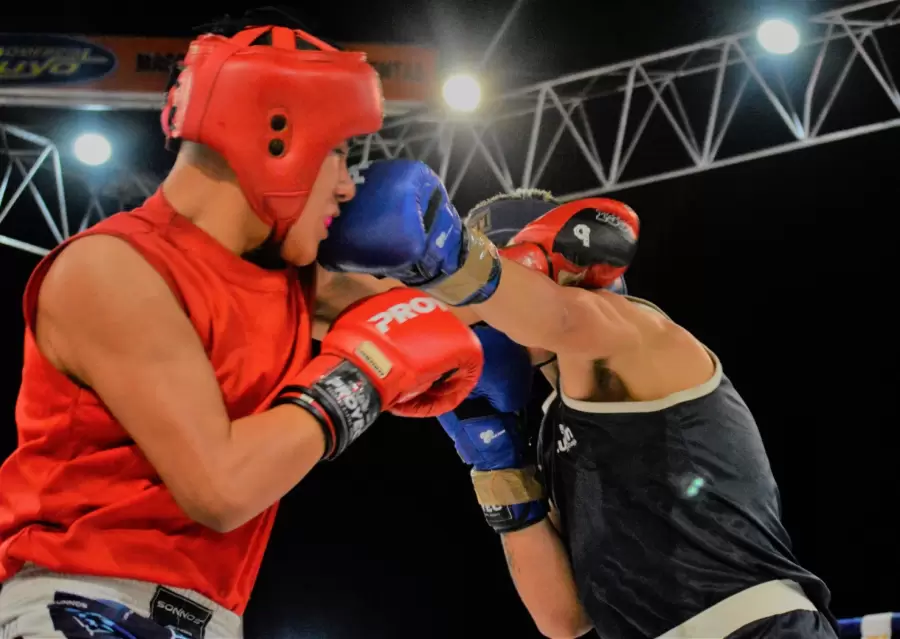 El Guantes de Oro a pleno