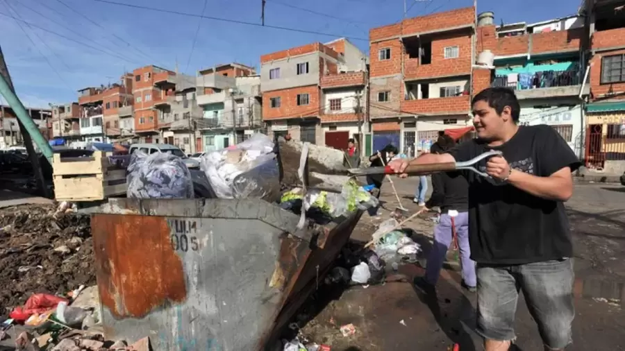 Mientrastanto en la ciudades