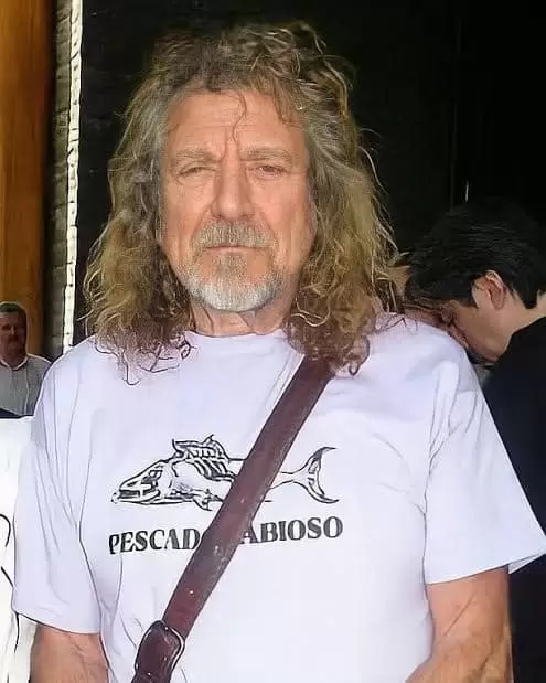 El vocalista de Led Zeppelin con una camiseta de la banda ms rockera del flaco Spinetta: Pescado Rabioso