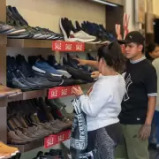 El alza r�cord de la confianza del consumidor revitaliza las expectativas